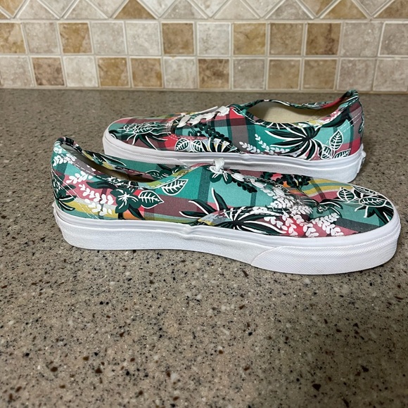 Vans Aloha Floral Plaid Hawaiian Sneakers Women’s Size 7.5 Men’s Size 6 - Picture 5 of 8